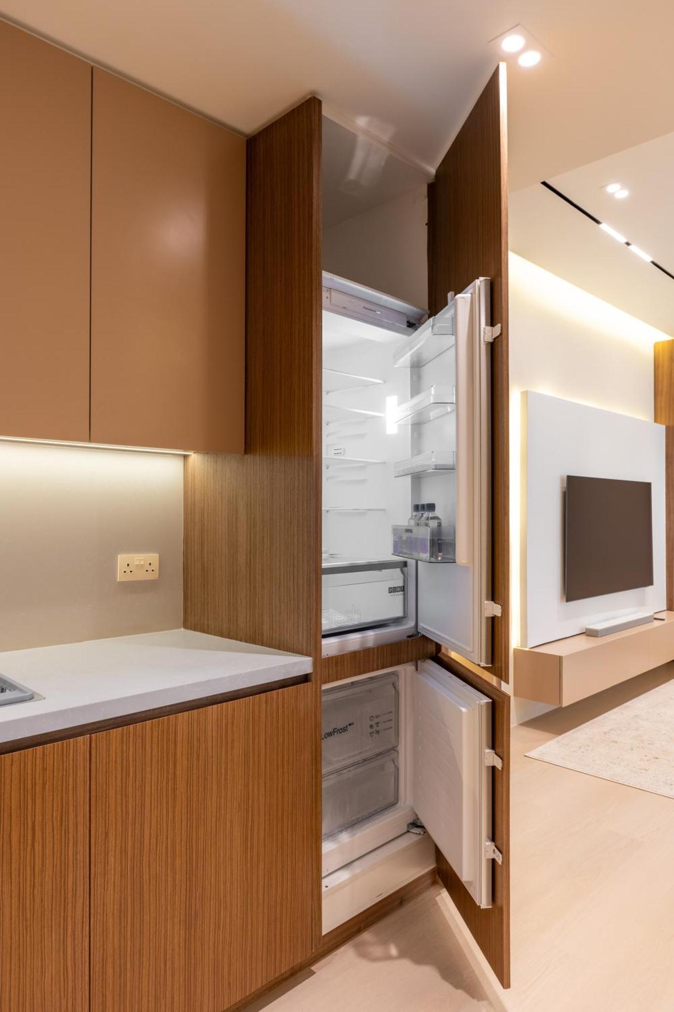Apartment Upgraded Marina 1br - Sulafa Tower - Calming Views Dubai